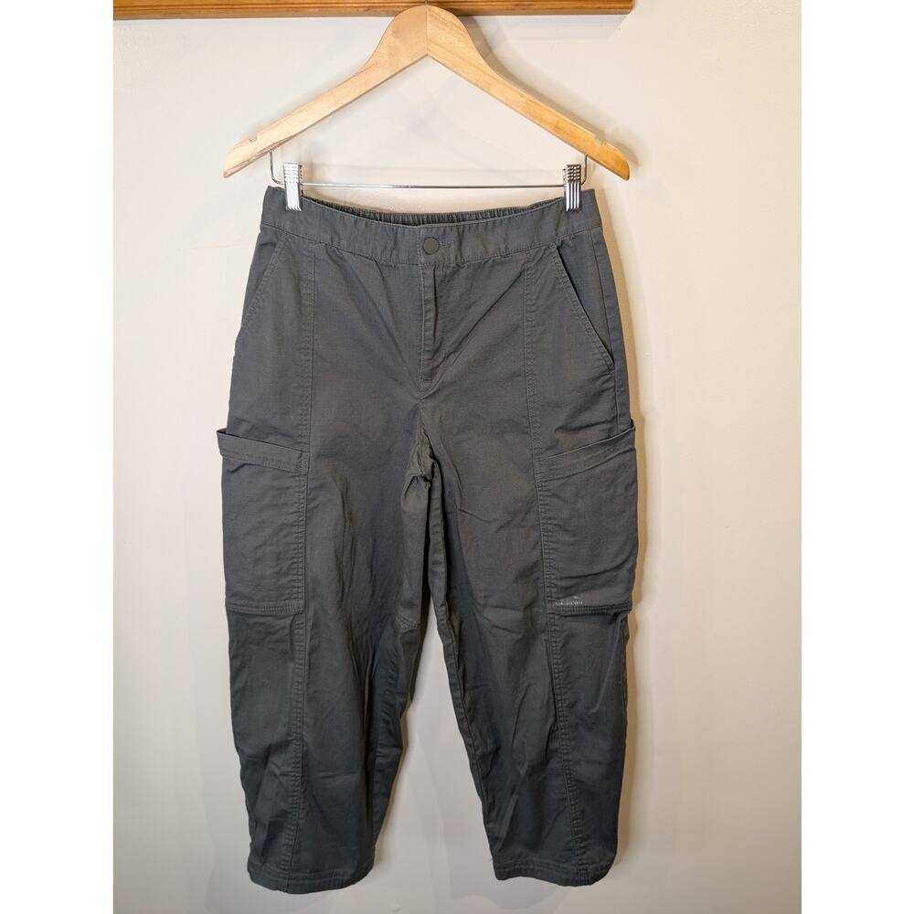 L.L. Bean Olive Green Cargo Utility Pants Size 10 Reg Cropped Gorpcore Outdoor